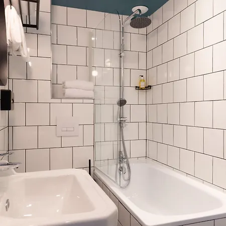 Bristol فندق رانس